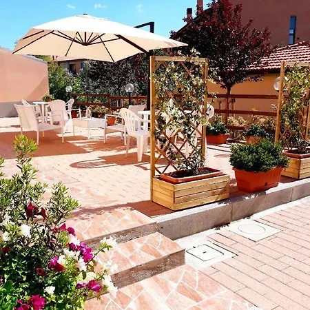 Il Giardino לינה וארוחת בוקר *
